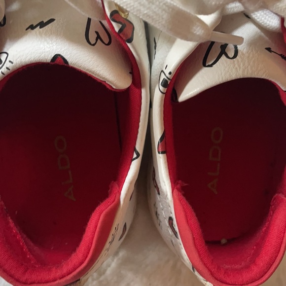 COPY - Aldo Valentine’s sneakers 6.5 - Picture 4 of 6